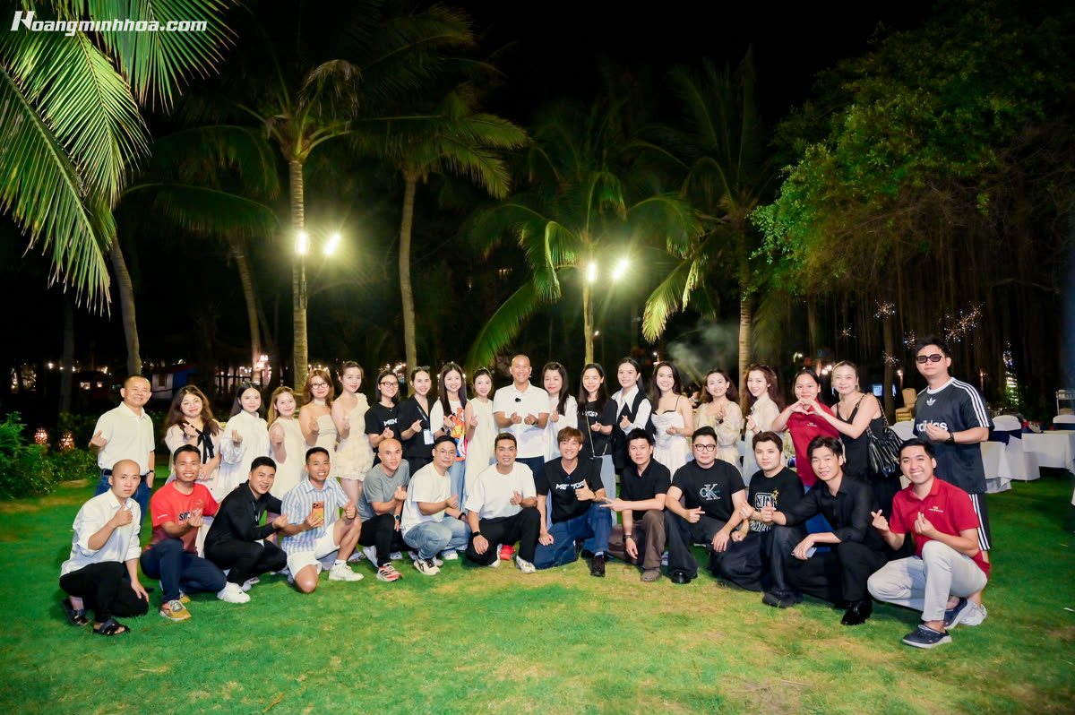 Cộng đồng học viên Hoàng Minh Hóa