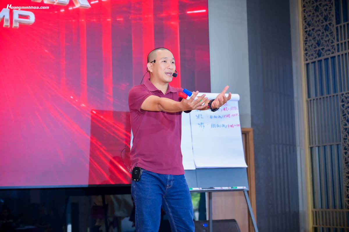 NGƯỜI LƯỜI LÀM MARKETING